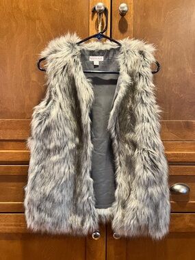 Merona Silver-Gray Faux Fur Vest